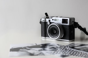 DSLR